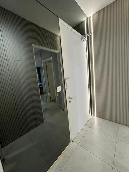 Service Residence for Sale at The Goodwood Residence - Sue . - Entrance - PropertyGuru.com.my