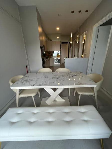 Service Residence for Sale at The Goodwood Residence - Sue . - Dining Room - PropertyGuru.com.my