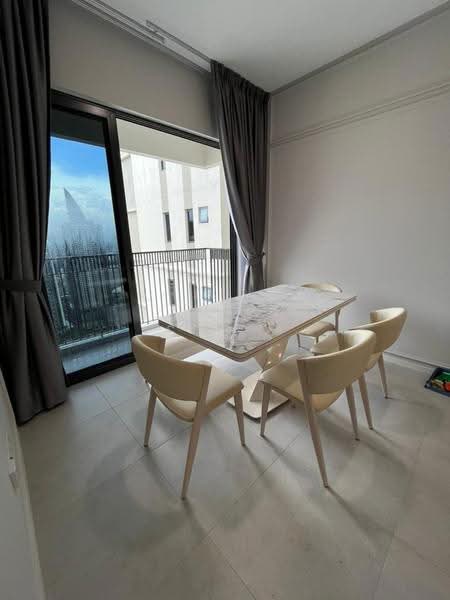 Service Residence for Sale at The Goodwood Residence - Sue . - Dining Room - PropertyGuru.com.my