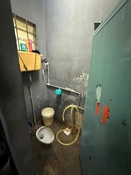 2-storey Terraced House for Sale in Masai (Johor) - Jack Wong - Bathroom - PropertyGuru.com.my