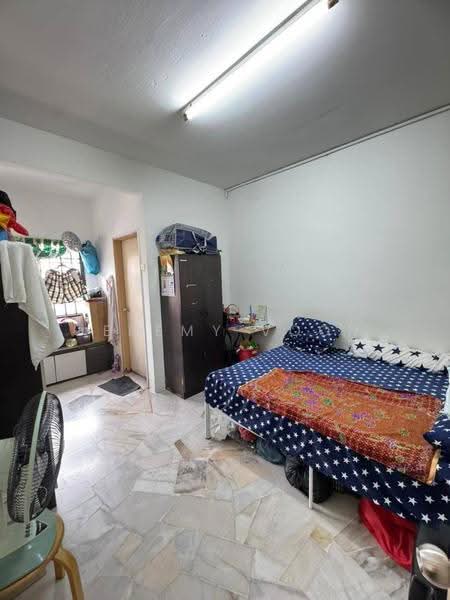 Apartment for Sale at Taman Desa Kempas - Jeremy Voon - Bedroom - PropertyGuru.com.my
