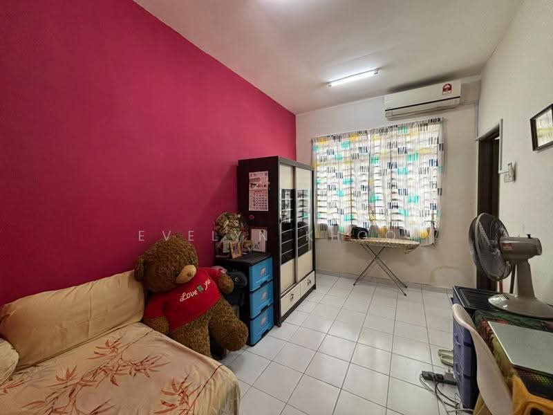 2-storey Terraced House for Sale in Kota Emerald (Rawang) - Evelyn Khoo - Bedroom - PropertyGuru.com.my