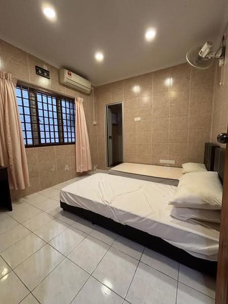 Condominium for Sale at Selesa Puteri Condominium - Jack Wong - Bedroom - PropertyGuru.com.my