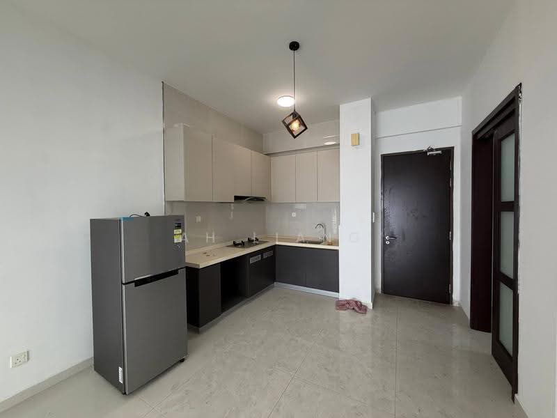 Condominium for Sale at Bay Point @ Country Garden Danga Bay - Ah Liang - Kitchen - PropertyGuru.com.my