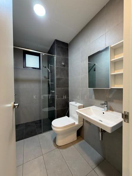 Kediaman Servis untuk Disewa di Sunway Belfield - Keith Lee - Bathroom - PropertyGuru.com.my