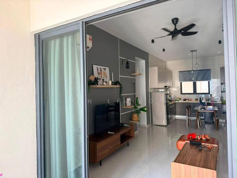 Condominium for Sale at Bay Point @ Country Garden Danga Bay - Ah Liang - Living Room - PropertyGuru.com.my