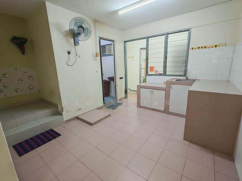 2-storey Terraced House for Sale in Taman Malim Jaya (Bachang) - Ramona Tan - Kitchen - PropertyGuru.com.my