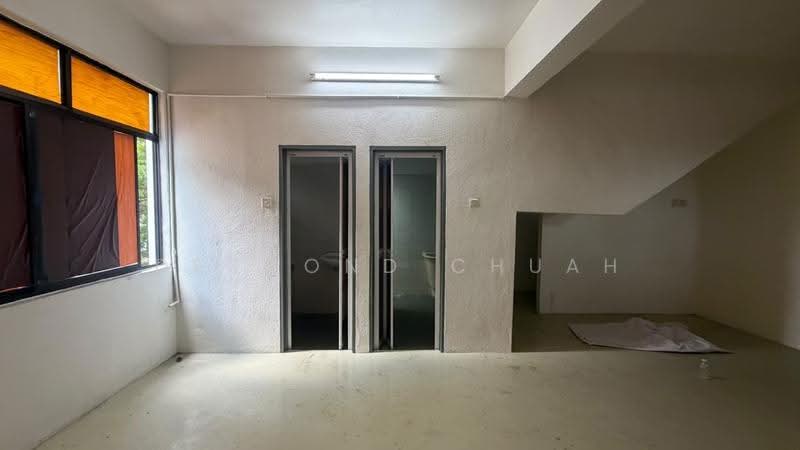 Shop for Rent in Raja Uda (Butterworth) - Desmond Chuah - Interior - PropertyGuru.com.my