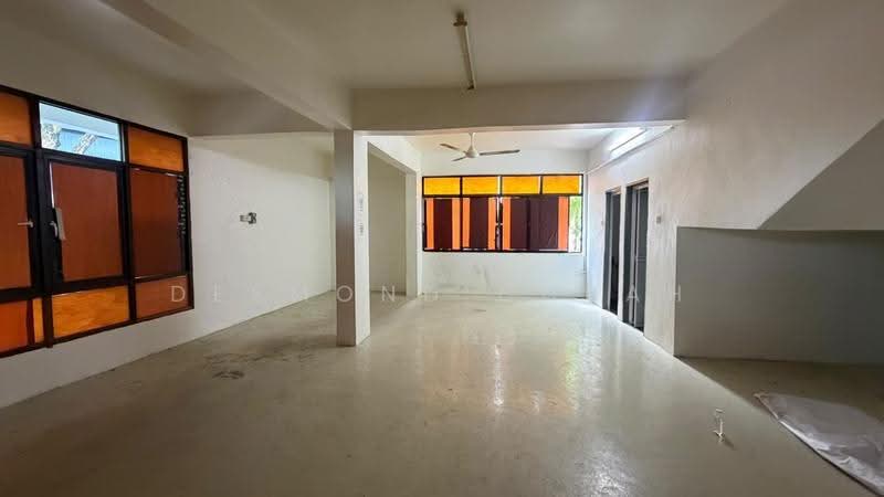 Shop for Rent in Raja Uda (Butterworth) - Desmond Chuah - Interior - PropertyGuru.com.my
