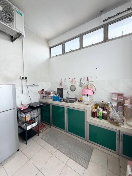 Apartment for Sale at Lagenda Tasek Luxurious Suite - Ah Liang - Kitchen - PropertyGuru.com.my