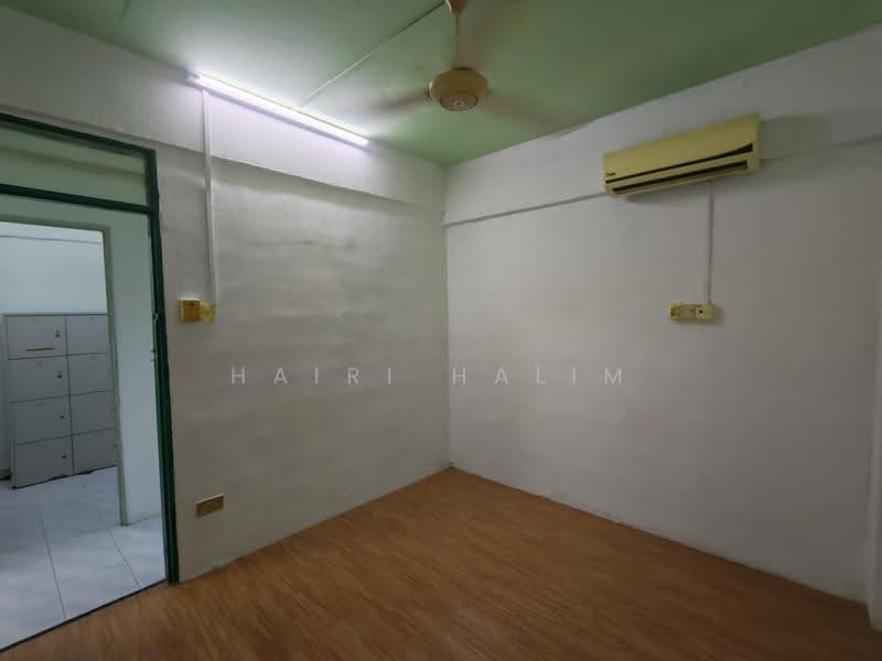 Flat for Sale at Desa Mentari Flat (Block 2) - Hairi Halim - PropertyGuru.com.my