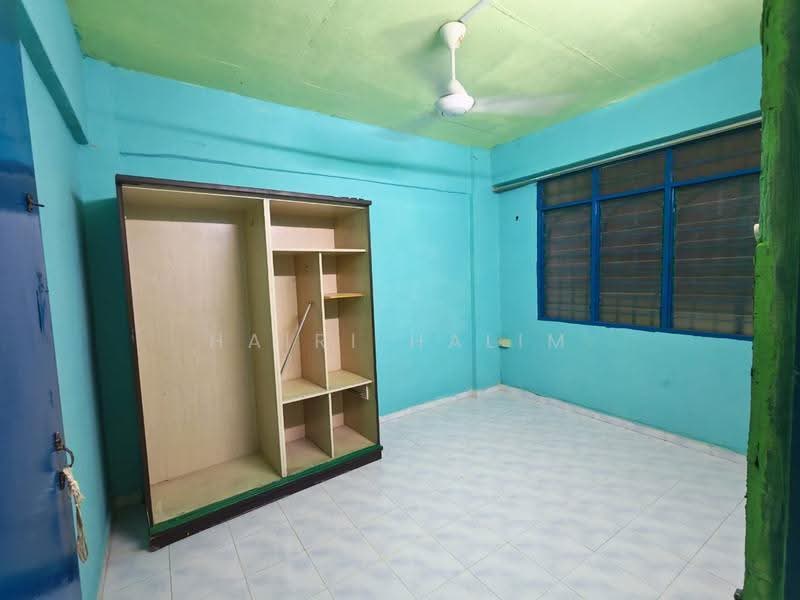 Flat for Sale at Desa Mentari Flat (Block 2) - Hairi Halim - PropertyGuru.com.my