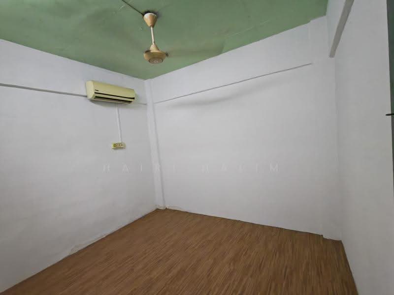 Flat for Sale at Desa Mentari Flat (Block 2) - Hairi Halim - PropertyGuru.com.my