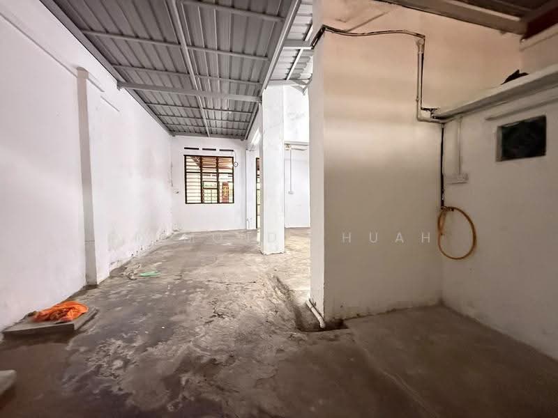Shop for Rent in George Town (Penang) - Desmond Chuah - Interior - PropertyGuru.com.my