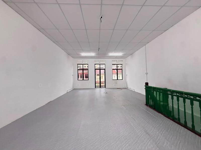 Shop for Rent in George Town (Penang) - Desmond Chuah - Interior - PropertyGuru.com.my