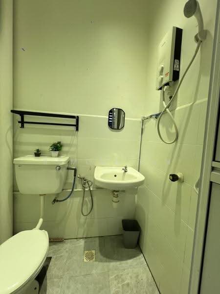 Rumah Bandar untuk Dijual di Taman Bukit Cheng (Cheng) - Ramona Tan - PropertyGuru.com.my