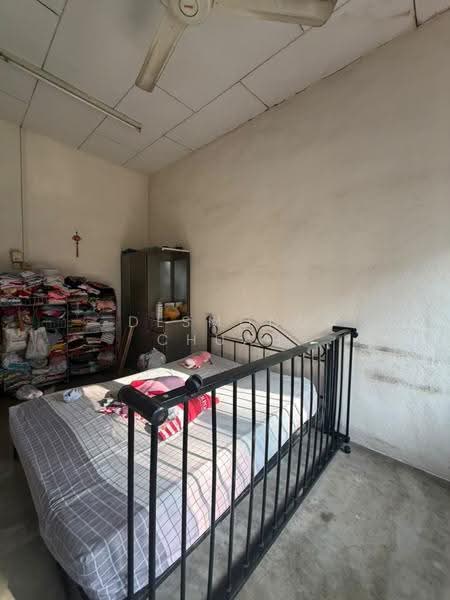 Kedai untuk Dijual di Nibong Tebal (Penang) - Desmond Chuah - Bedroom - PropertyGuru.com.my