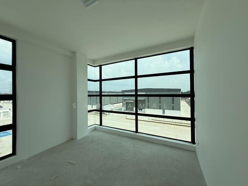 Warehouse for Rent in Banting (Selangor) - Sam Jamal - Interior - PropertyGuru.com.my