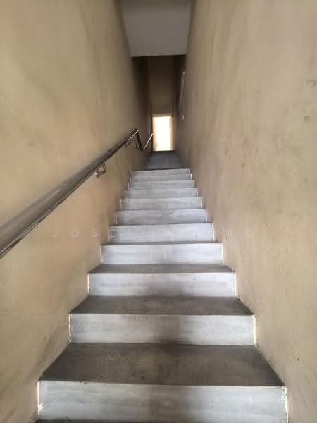 Kedai untuk Disewa di Menglembu (Perak) - Joseph Wong - Corridor - PropertyGuru.com.my