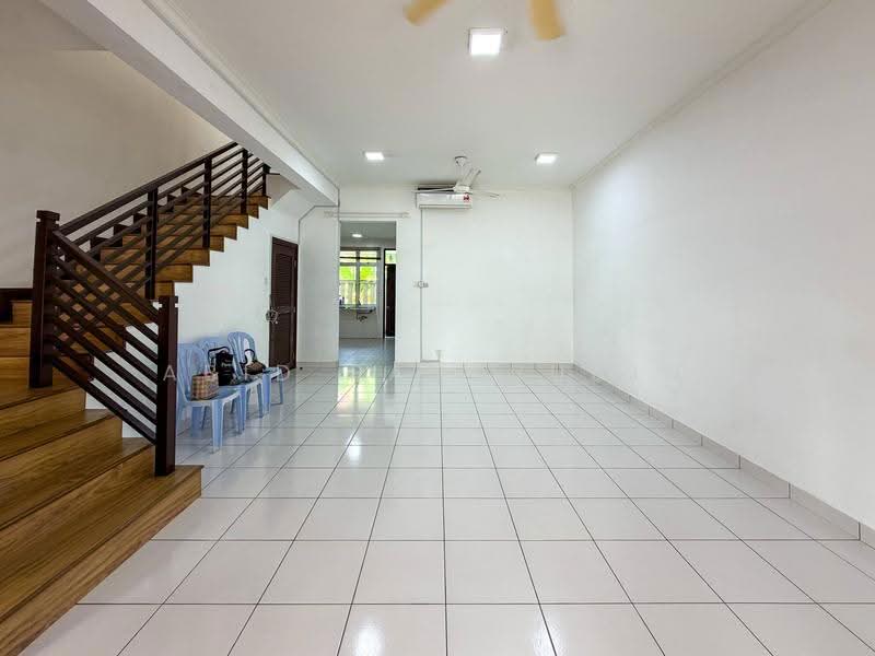 Rumah Teres 2-Tingkat untuk Dijual di Presint 14 (Putrajaya) - Abid Sabarudin - Living Room - PropertyGuru.com.my