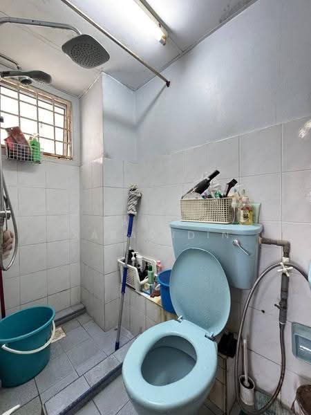 Kondominium untuk Dijual di Danau Idaman - Abid Sabarudin - Bathroom - PropertyGuru.com.my