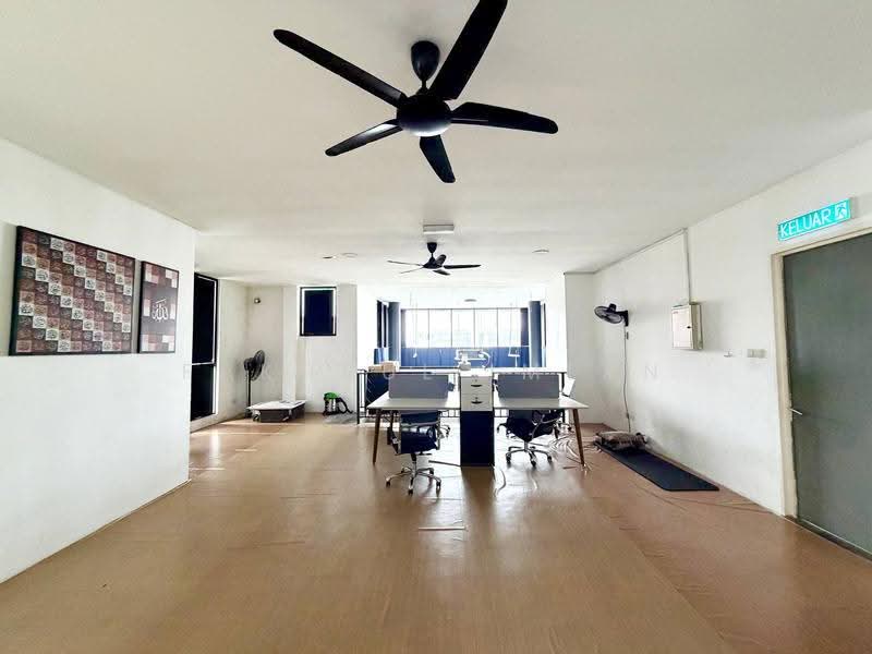 Cluster Factory for Rent in Eco Business Park 1 (Johor Bahru) - Fakhrul Imlan - Interior - PropertyGuru.com.my