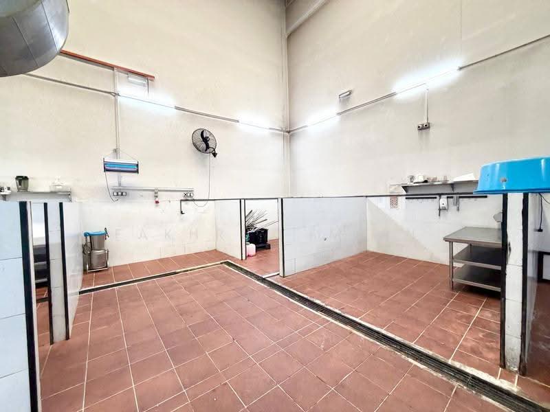Cluster Factory for Rent in Eco Business Park 1 (Johor Bahru) - Fakhrul Imlan - Interior - PropertyGuru.com.my