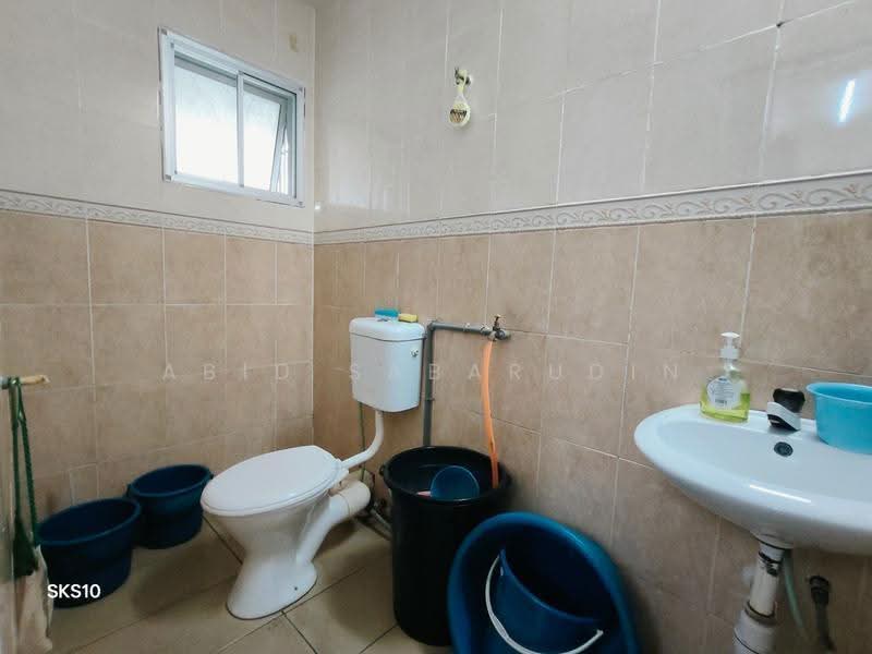 Pangsapuri untuk Dijual di Sri Kinabalu - Abid Sabarudin - Bathroom - PropertyGuru.com.my