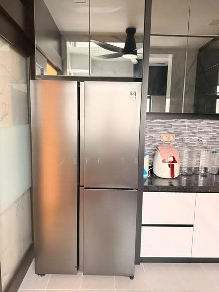 Kondominium untuk Disewa di Upper East @ Tiger Lane - Jeff Tan - Kitchen - PropertyGuru.com.my