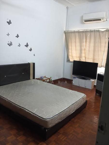 Rumah Teres 2-Tingkat untuk Disewa di Taman Bangsar (Bangsar) - K.N. Segaran - Bedroom - PropertyGuru.com.my