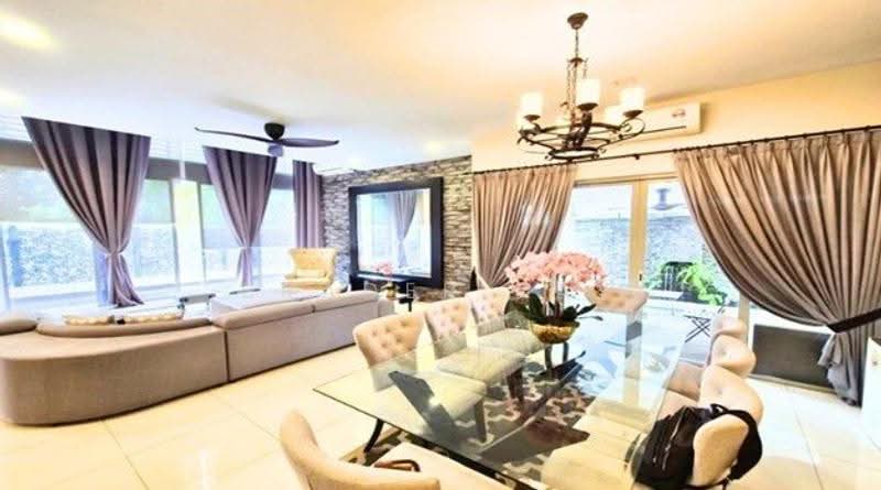 Semi-Detached House for Sale in Sunway Alam Suria (Shah Alam) - Brader Ray - Living Room - PropertyGuru.com.my