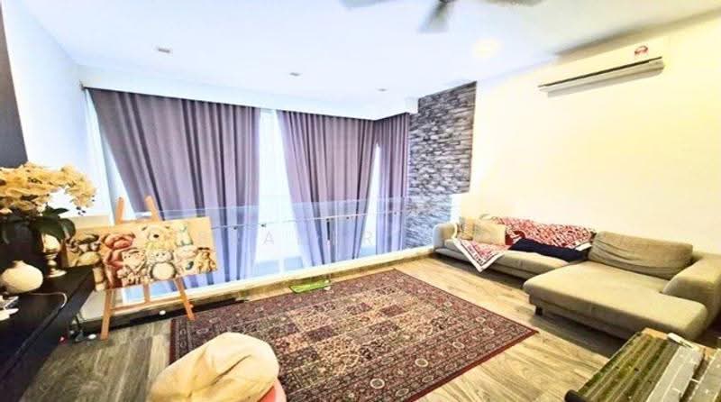 Semi-Detached House for Sale in Sunway Alam Suria (Shah Alam) - Brader Ray - Living Room - PropertyGuru.com.my