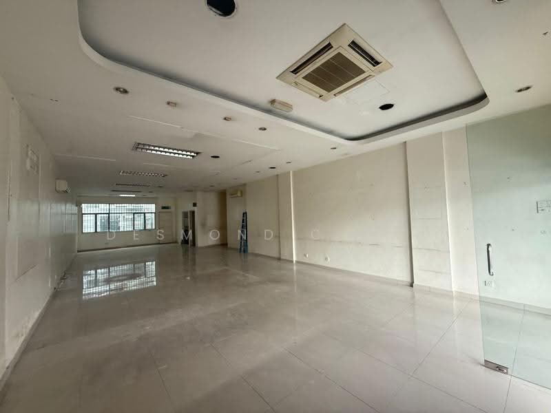 Shop / Office for Rent in Bay Avenue (Bayan Lepas) - Desmond Chuah - Interior - PropertyGuru.com.my