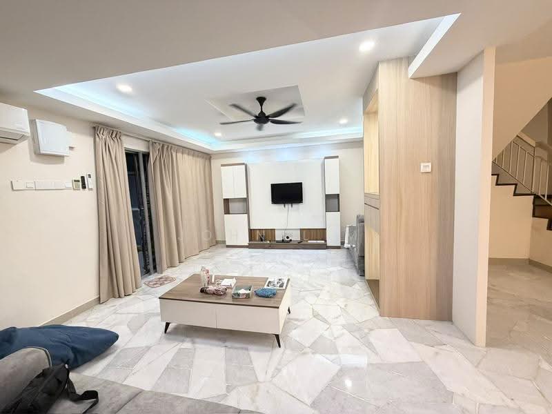 Rumah Teres 2-Tingkat untuk Disewa di Bandar Indahpura (Kulai) - John Lim - Living Room - PropertyGuru.com.my