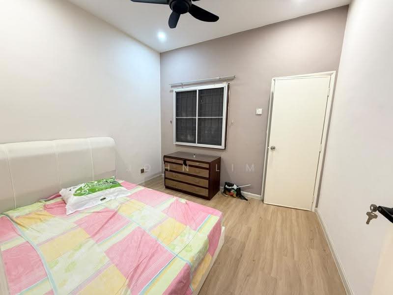Rumah Teres 2-Tingkat untuk Disewa di Bandar Indahpura (Kulai) - John Lim - Bedroom - PropertyGuru.com.my