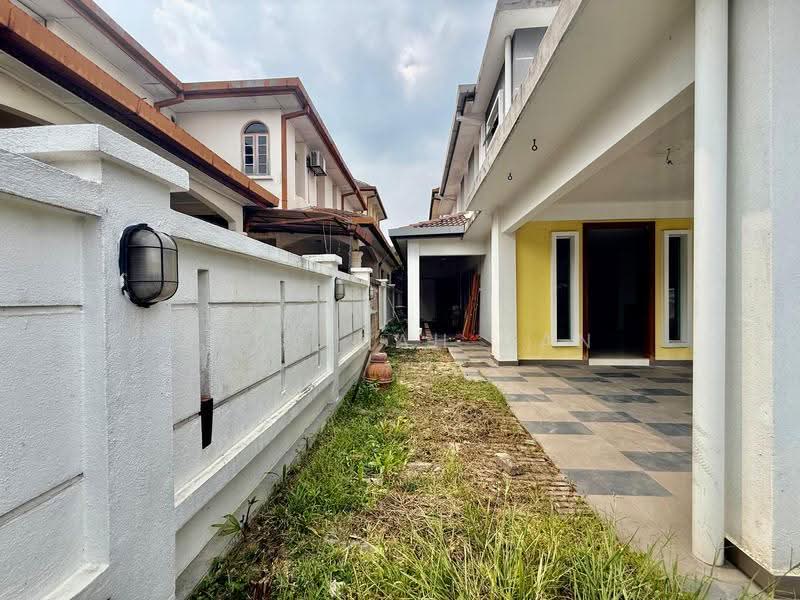 Rumah Berkembar untuk Dijual di Cheras (Selangor) - Zuraidah Dan - Exterior - PropertyGuru.com.my
