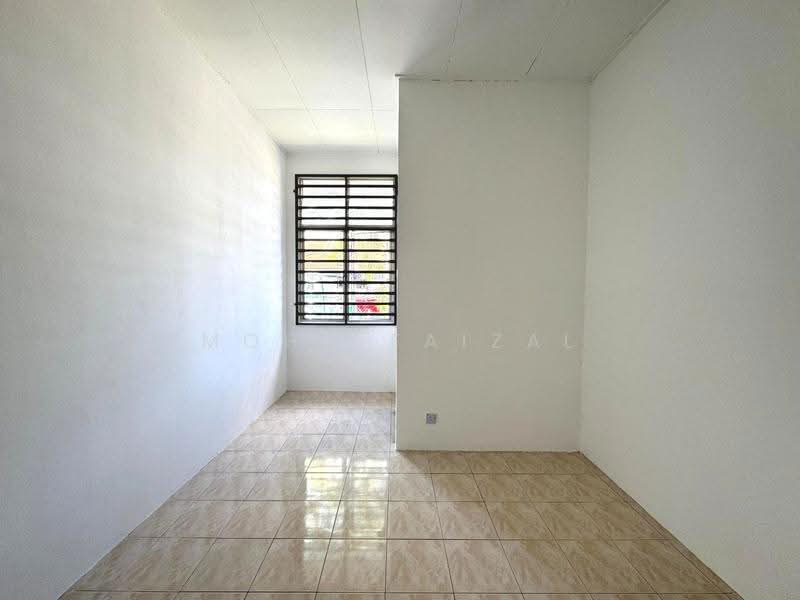 1-storey Terraced House for Sale in Tanjong Duabelas (Selangor) - Mohd Faizal - Interior - PropertyGuru.com.my