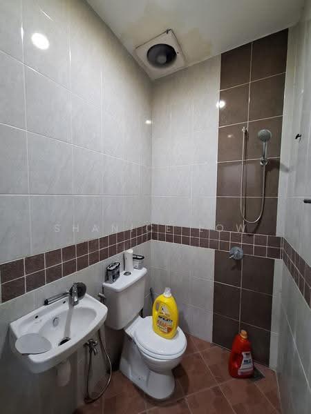 Rumah Teres 2-Tingkat untuk Dijual di Taman Puchong Hartamas (Puchong) - Shanice Low - Bathroom - PropertyGuru.com.my