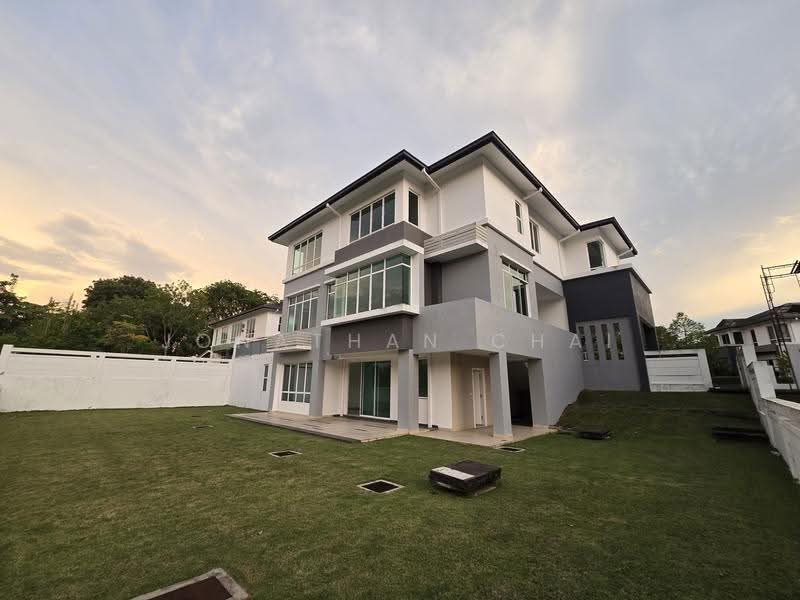 Bungalow House for Sale in Sungai Buloh (Selangor) - Jonathan Chai - PropertyGuru.com.my