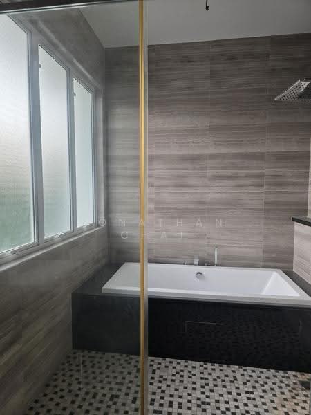 Bungalow House for Sale in Sungai Buloh (Selangor) - Jonathan Chai - Bathroom - PropertyGuru.com.my