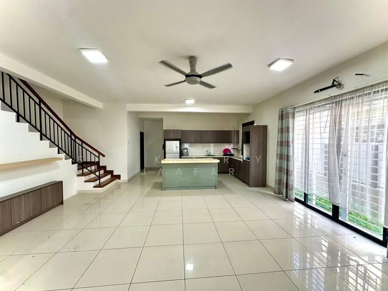 2-storey Terraced House for Sale in Denai Alam (Shah Alam) - SITI KHAIRIYAH JAAFAR - Kitchen - PropertyGuru.com.my