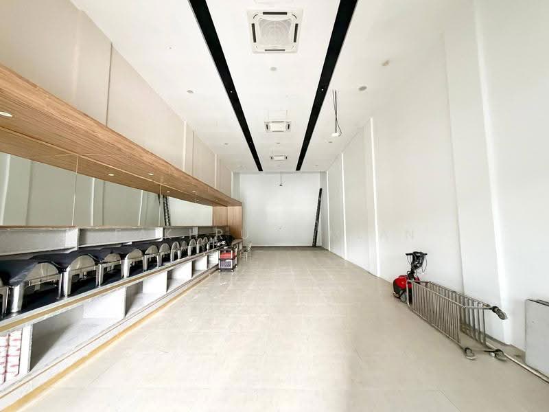 Shop / Office untuk Disewa di Taman Ekoflora (Johor Bahru) - Fakhrul Imlan - Interior - PropertyGuru.com.my