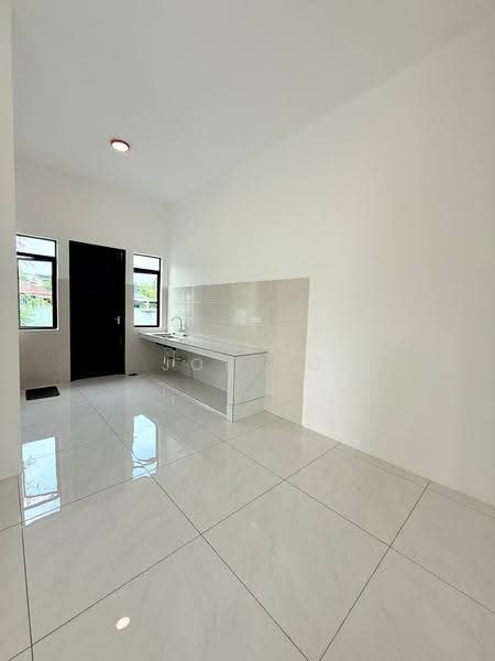 2-storey Terraced House for Sale in Taman Ampang (Ipoh) - Joy Ho - Kitchen - PropertyGuru.com.my
