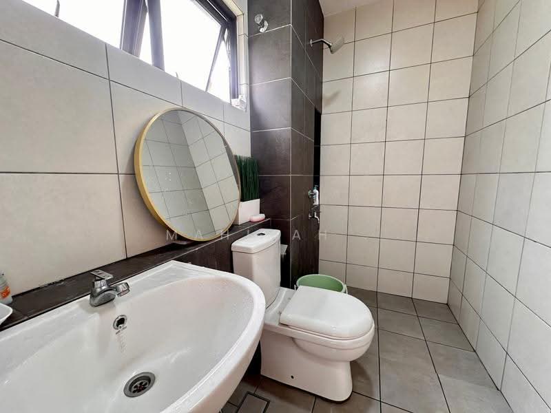 Rumah Teres 2-Tingkat untuk Dijual di Sepang (Selangor) - Mahirah . - Bathroom - PropertyGuru.com.my