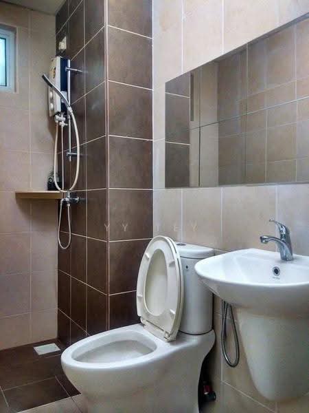 Kediaman Servis untuk Disewa di Pangsapuri Tanah Emas (Golden Sands) - YY Tey - PropertyGuru.com.my