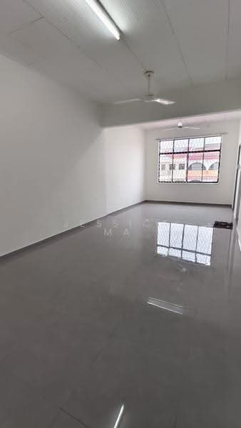 Semi-Detached House for Rent in Taman Sentosa (Johor Bahru) - Jessica Ma - Living Room - PropertyGuru.com.my