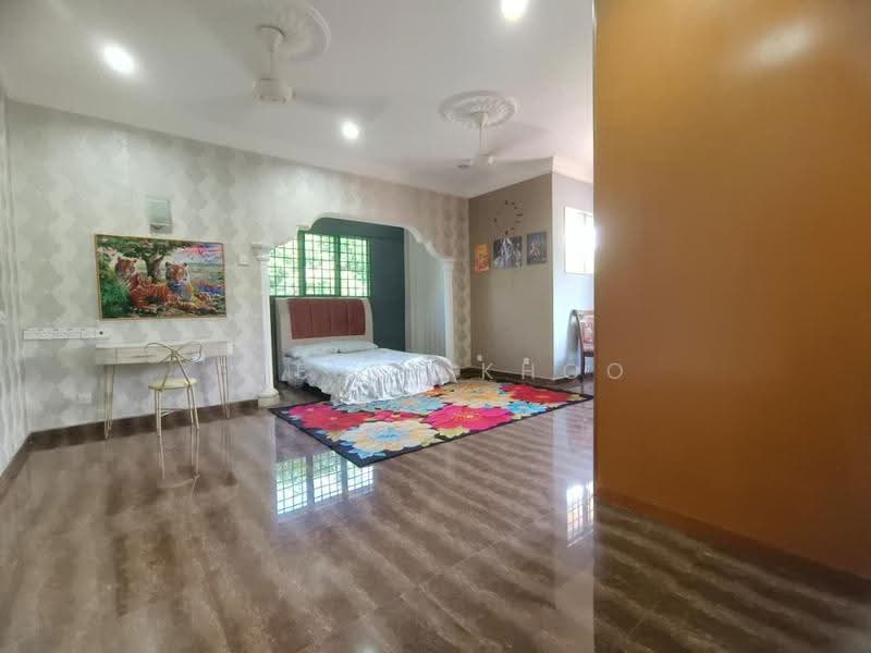 Bungalow House untuk Dijual di Taman Desa Country Homes (Rawang) - Evelyn Khoo - Bedroom - PropertyGuru.com.my