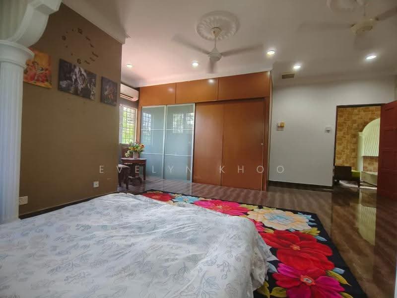 Bungalow House untuk Dijual di Taman Desa Country Homes (Rawang) - Evelyn Khoo - Bedroom - PropertyGuru.com.my