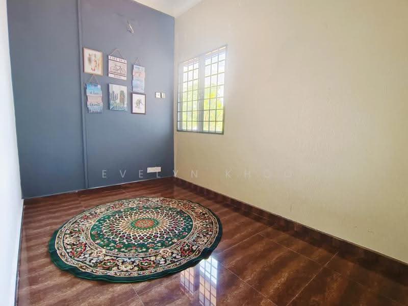 Bungalow House untuk Dijual di Taman Desa Country Homes (Rawang) - Evelyn Khoo - Room - PropertyGuru.com.my