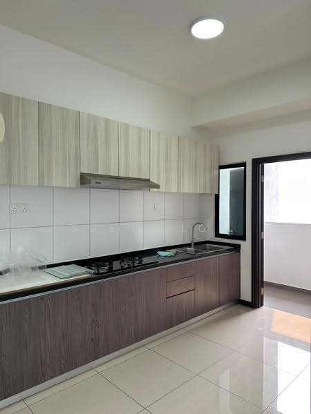 Kediaman Servis untuk Disewa di Molek Regency - Suenn Low - PropertyGuru.com.my